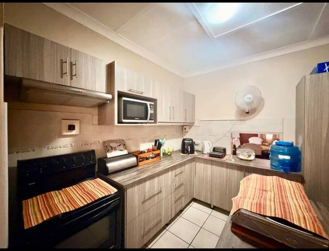 3 BEDROOM HOUSE FOR SALE IN VANDERBIJLPARK CE 1